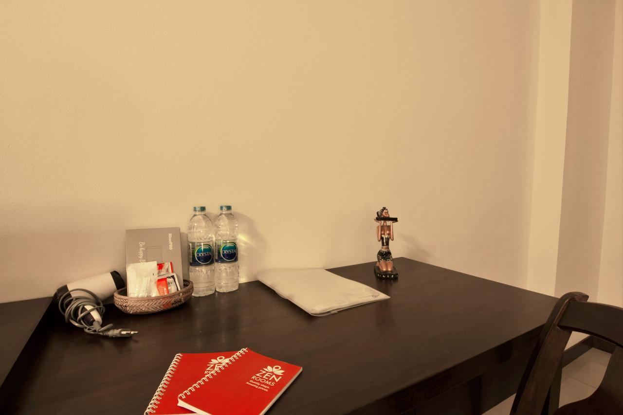 Zen Rooms Sukhumvit 81 Bangkok Bagian luar foto